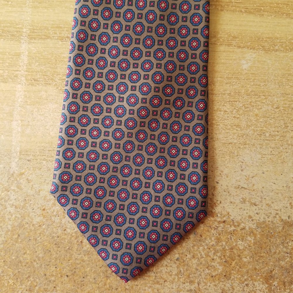 Brownstone 100% Italian Silk necktie